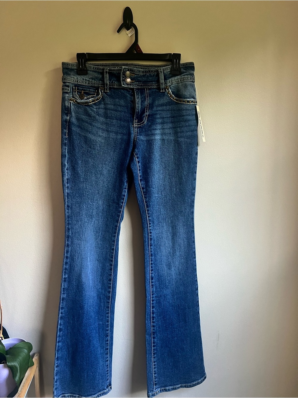 No Boundaries Women's Blue Flare Jeans